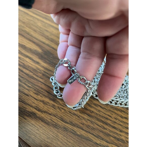 Monet vintage 26 inch silver tone chain - Picture 6 of 6